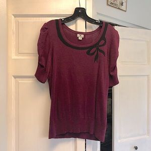 Plum colored sweater - Size -M